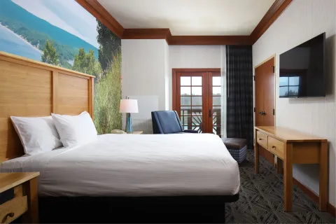 Suite Non Smoking Bed
